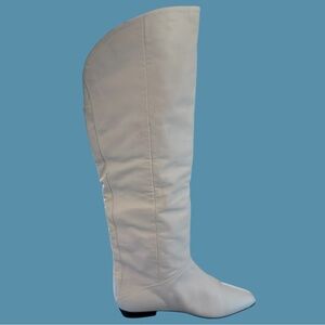Elegant White leather Boots